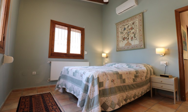 Herverkoop - Finca / Landgoed -
Catral* - Catral - Country