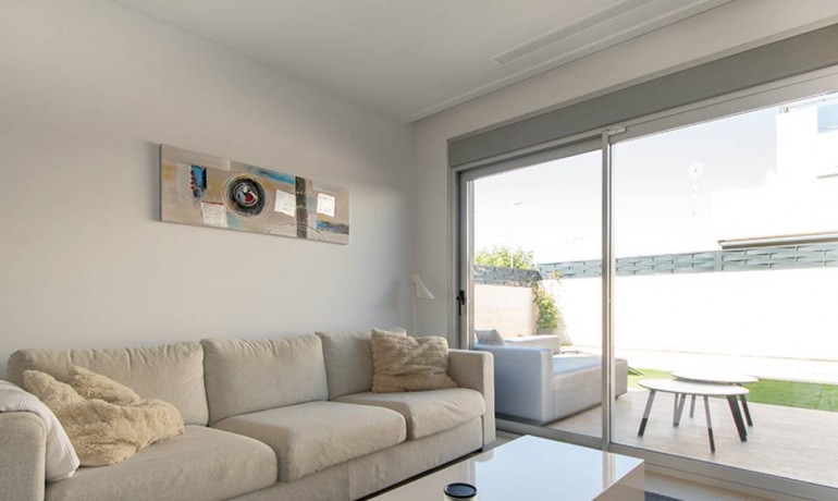 Herverkoop - Villa -
Cuidad Quesada* - Ciudad Quesada