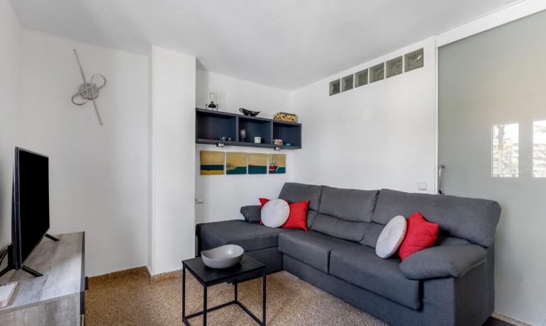 Herverkoop - Appartement / Flat -
Torrevieja* - Playa del cura