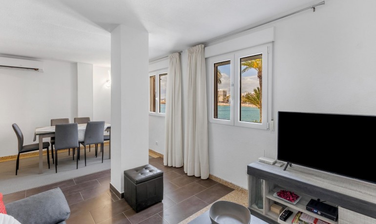 Herverkoop - Appartement / Flat -
Torrevieja* - Playa del cura