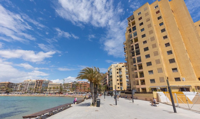 Herverkoop - Appartement / Flat -
Torrevieja* - Playa del cura