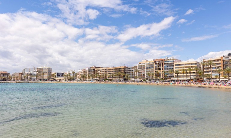 Herverkoop - Appartement / Flat -
Torrevieja* - Playa del cura