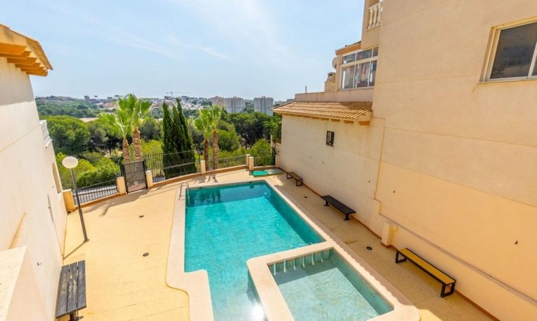 Herverkoop - Appartement / Flat -
Orihuela Costa* - Campoamor