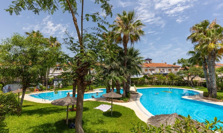 Venta - Apartamento / piso -
Torrevieja - Cañada del Molino