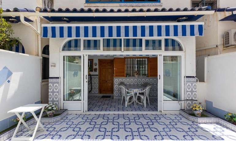 Venta - Apartamento / piso -
Torrevieja - Cañada del Molino