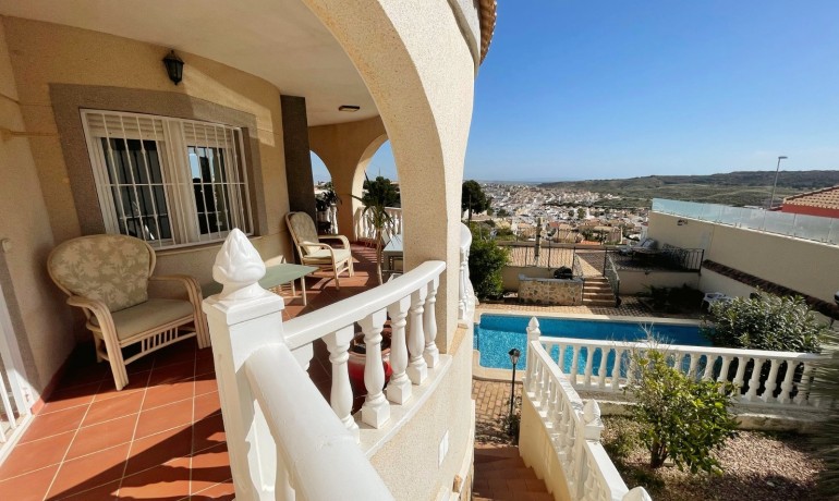 Herverkoop - Villa -
Cuidad Quesada* - Upper Golf