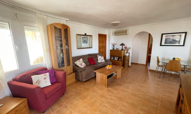 Herverkoop - Villa -
Cuidad Quesada* - Upper Golf