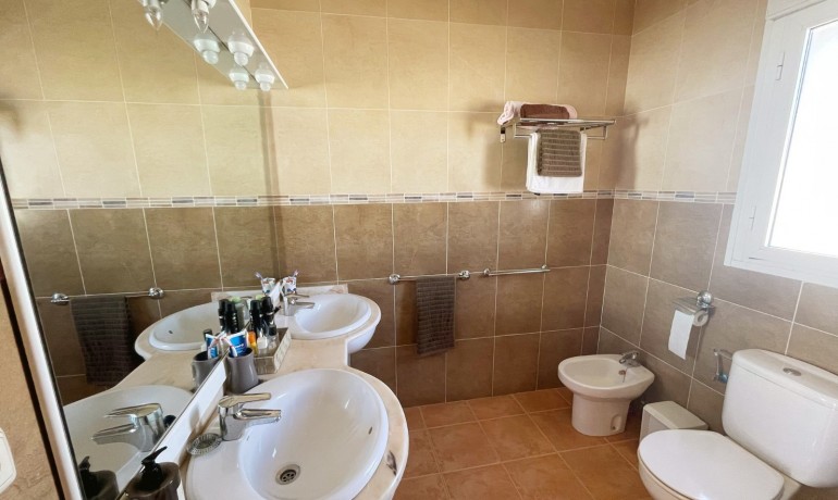 Herverkoop - Villa -
Cuidad Quesada* - Upper Golf