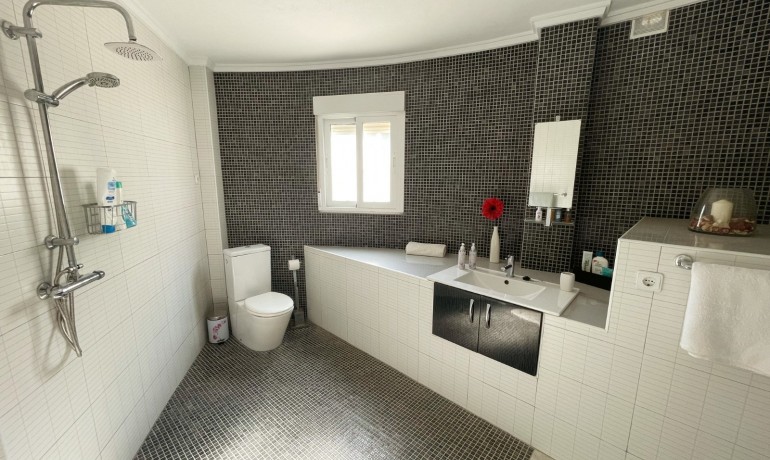 Herverkoop - Villa -
Cuidad Quesada* - Upper Golf