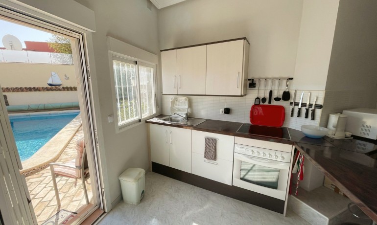 Herverkoop - Villa -
Cuidad Quesada* - Upper Golf