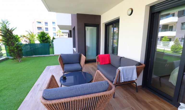 Venta - Apartamento / piso -
Orihuela Costa - Villamartin