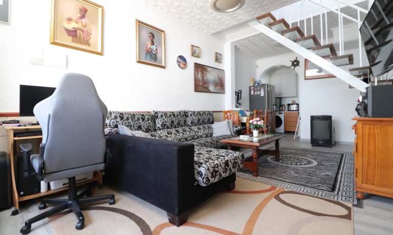 Herverkoop - Huis -
Torrevieja* - Torretas