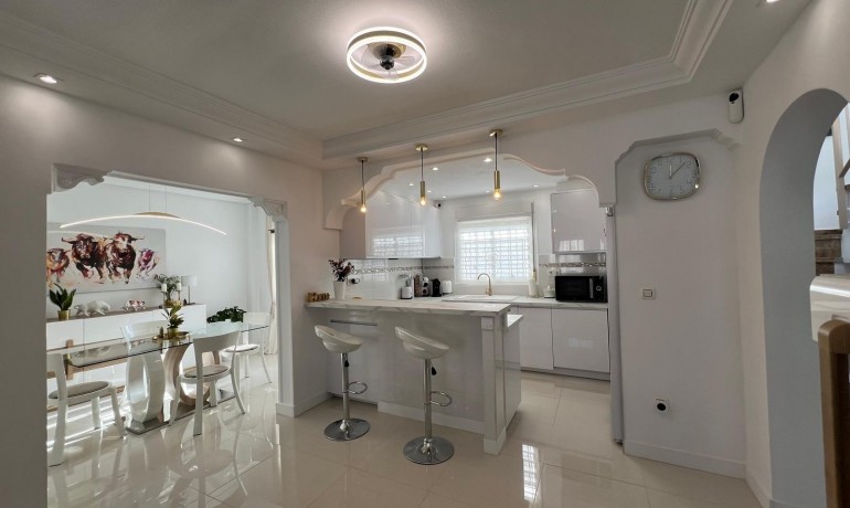 Revente - Villa -
Algorfa* - Algorfa