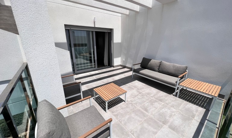 Revente - Appartement / Flat -
Entre Naranjos Vistabella Golf