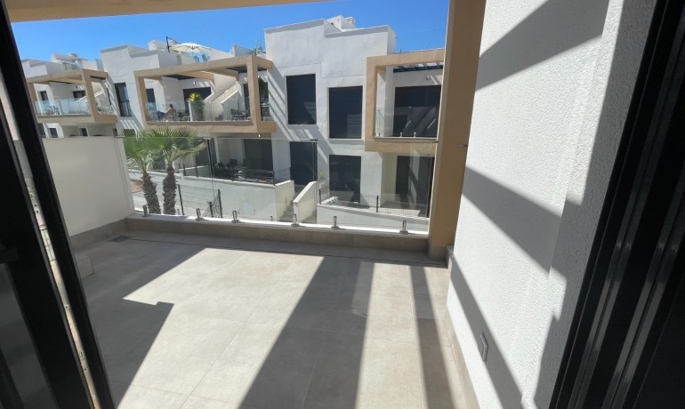 Venta - Apartamento / piso -
Orihuela Costa - Villamartin