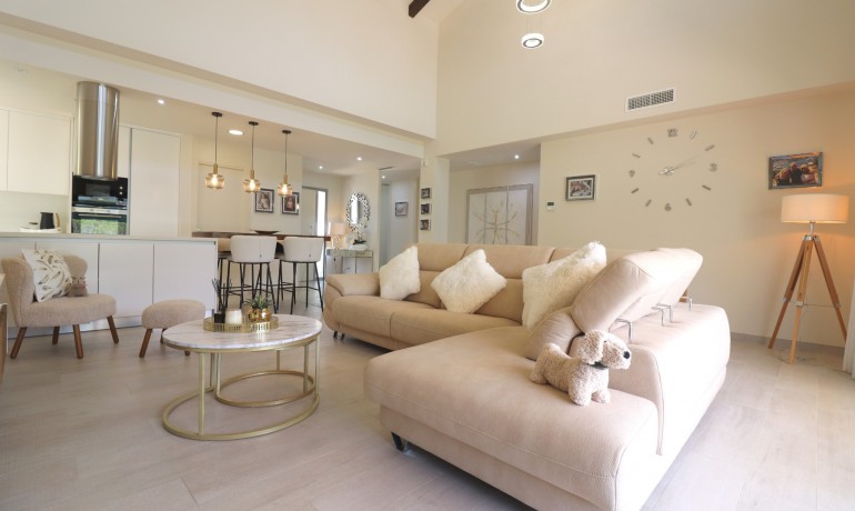 Herverkoop - Villa -
Algorfa* - La Finca Golf Resort