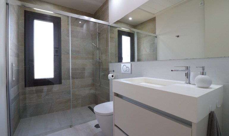 Herverkoop - Villa -
Algorfa* - La Finca Golf Resort