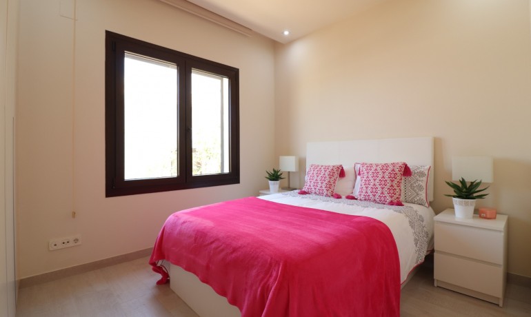 Herverkoop - Villa -
Algorfa* - La Finca Golf Resort