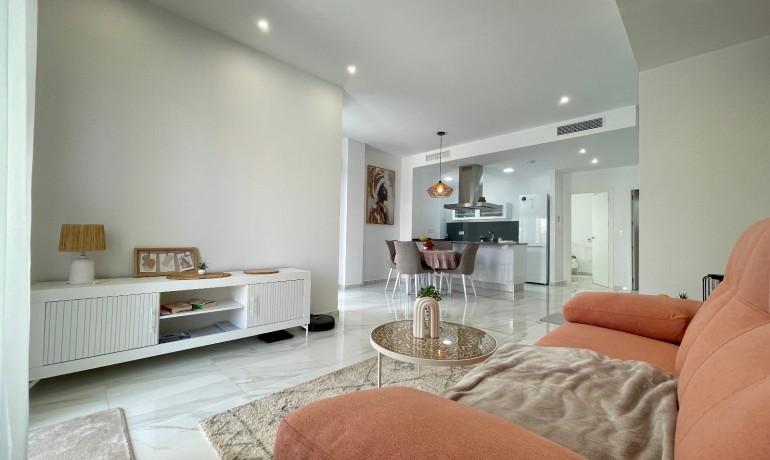 Herverkoop - Villa -
Benijofar* - Benijofar - Village