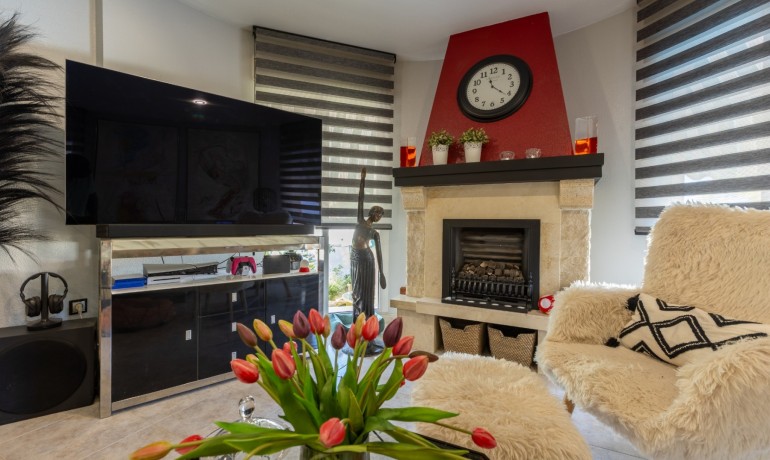 Herverkoop - Villa -
Benijofar* - Benijofar - Village