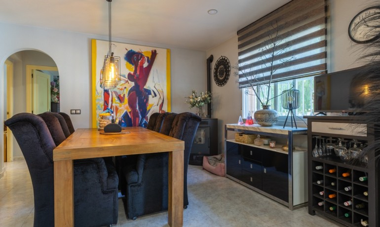 Herverkoop - Villa -
Benijofar* - Benijofar - Village