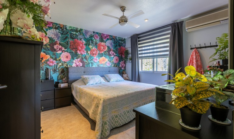 Herverkoop - Villa -
Benijofar* - Benijofar - Village