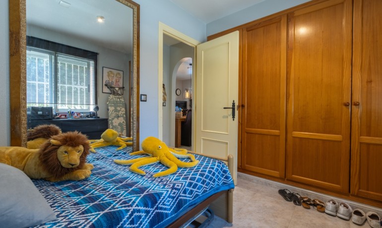 Herverkoop - Villa -
Benijofar* - Benijofar - Village