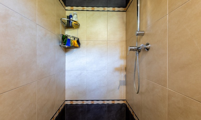 Herverkoop - Villa -
Benijofar* - Benijofar - Village