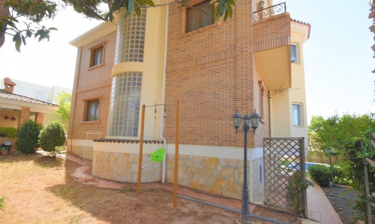 Herverkoop - Villa -
Cuidad Quesada* - Ciudad Quesada