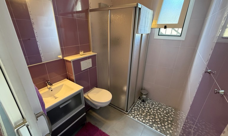 Herverkoop - Villa -
Cuidad Quesada* - Rojales