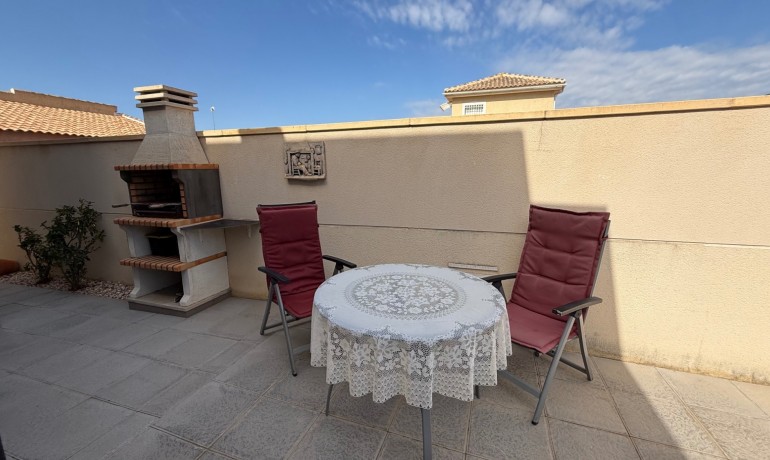 Herverkoop - Villa -
Cuidad Quesada* - Rojales