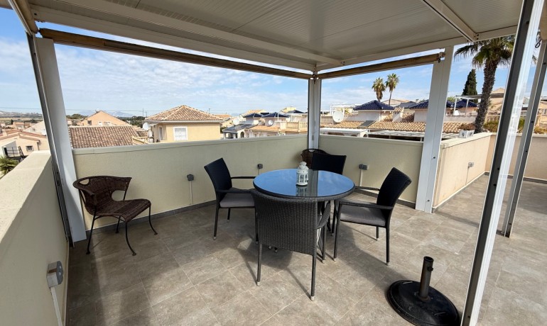 Herverkoop - Villa -
Cuidad Quesada* - Rojales