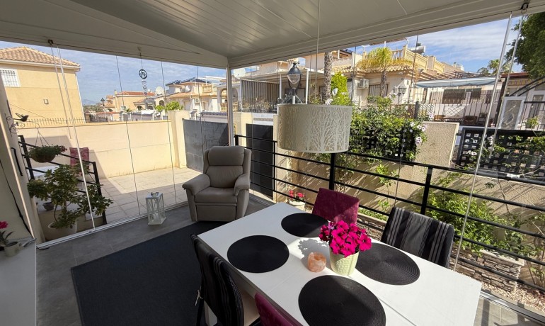 Herverkoop - Villa -
Cuidad Quesada* - Rojales