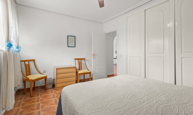 Venta - Villa -
Algorfa