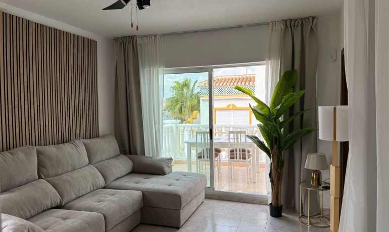 Herverkoop - Appartement / Flat -
La Mata - Cañada del Molino