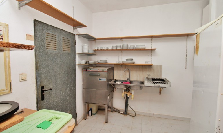 Herverkoop - Reclame -
Villamartin