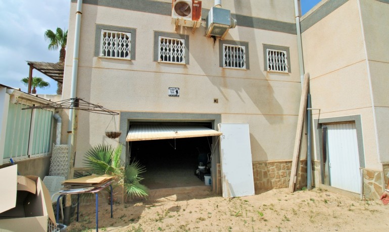 Herverkoop - Reclame -
Villamartin