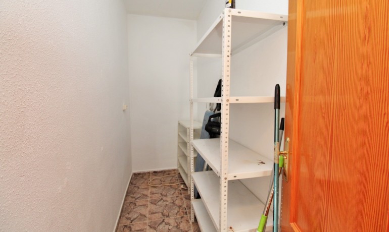 Herverkoop - Reclame -
Villamartin