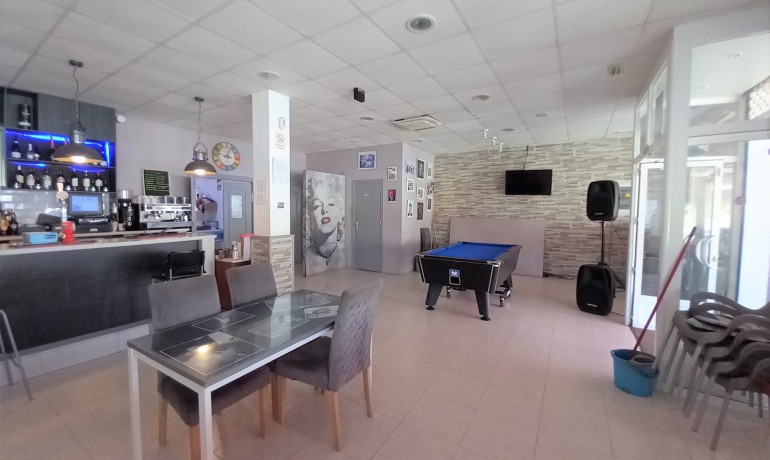 Herverkoop - Reclame -
Guardamar del Segura* - Guardamar del Seguras*