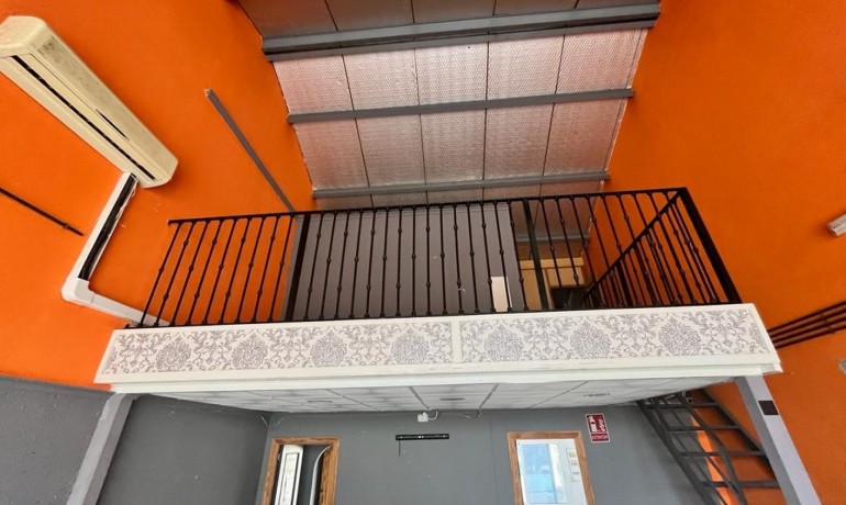 Herverkoop - Reclame -
Algorfa* - La Finca Golf Resort