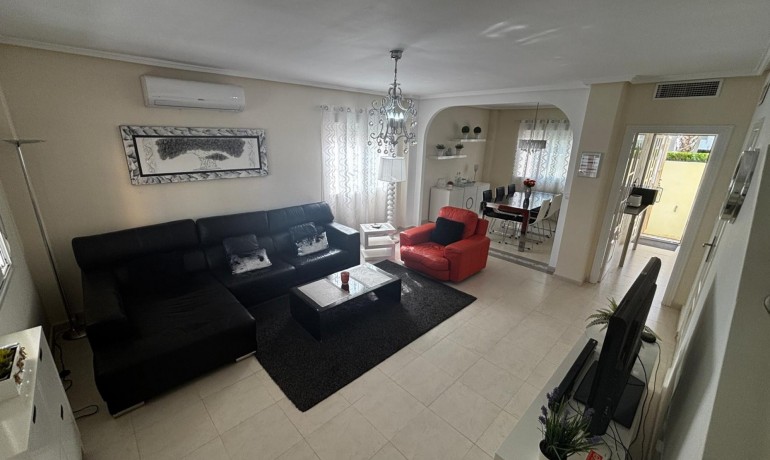 Herverkoop - Huis -
Cuidad Quesada* - Ciudad Quesada