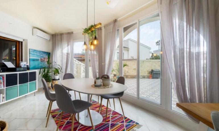 Herverkoop - Villa -
Ciudad Quesada - Quesada Center