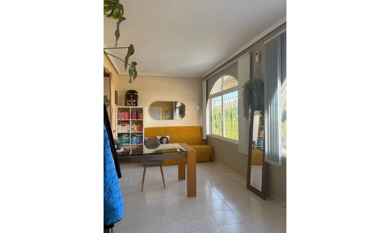 Herverkoop - Villa -
Ciudad Quesada - Quesada Center