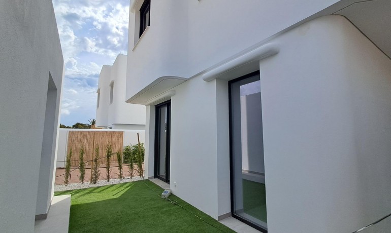 Nieuwbouw - Villa -
L´Alfàs del Pí* - El Albir