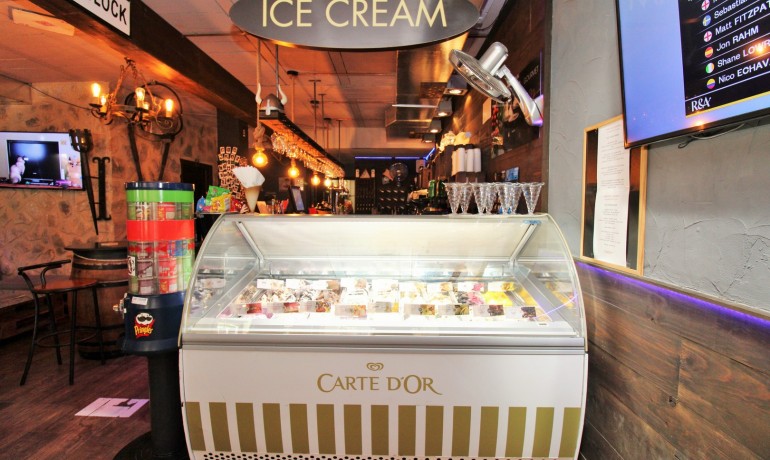 Sale - Commercial -
Villamartin