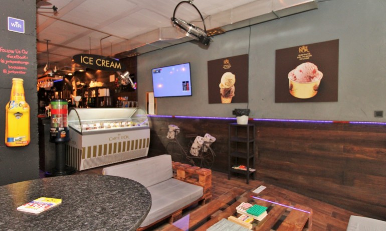 Sale - Commercial -
Villamartin