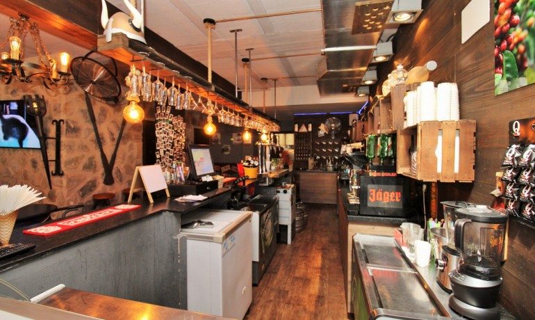 Sale - Commercial -
Villamartin