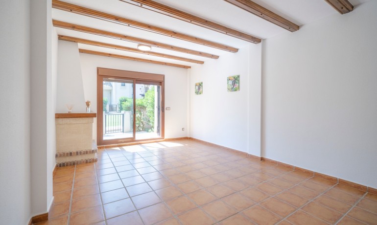 Revente - Appartement / Flat -
Algorfa* - Algorfa