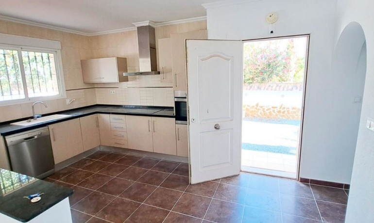 Herverkoop - Finca / Landgoed -
Catral* - Catral - Country