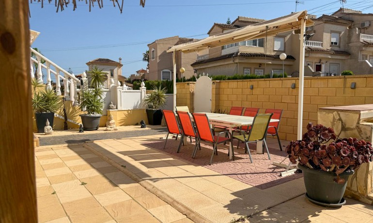 Herverkoop - Appartement / Flat -
San Miguel de Salinas* - San Miguel de Salinas Alicante